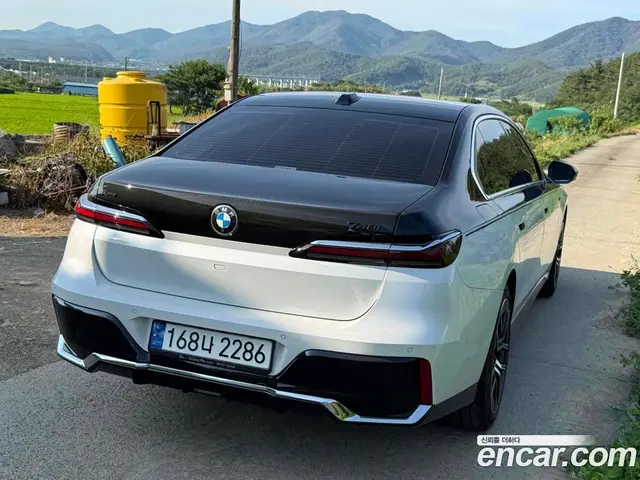 BMW 7 серия 2022 3.0 автомат (гидро), миниатюра 5