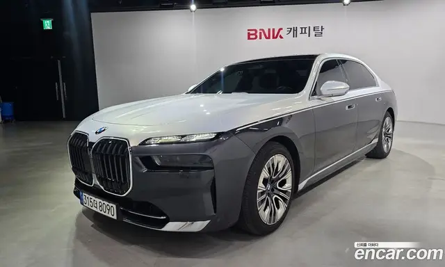BMW 7 серия 2023 3.0 автомат (гидро), миниатюра 2