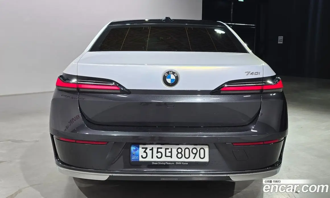 BMW 7 серия 2023 3.0 автомат (гидро), фото 5