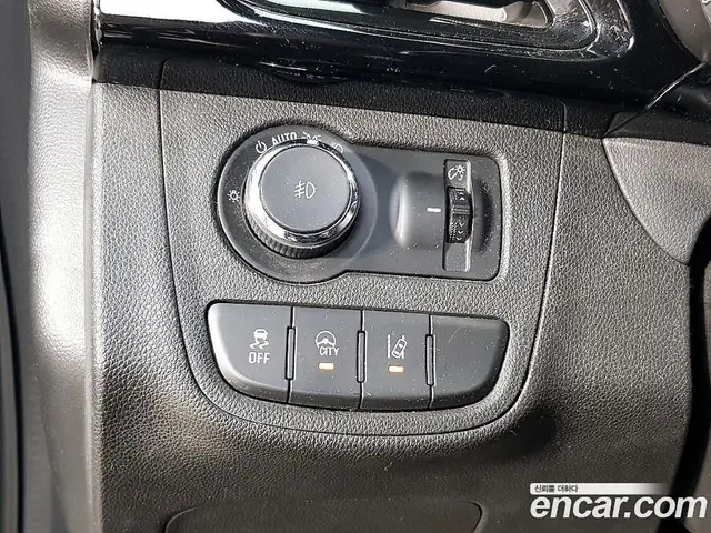Chevrolet Spark 2016 1.0 автомат (гидро), миниатюра 10