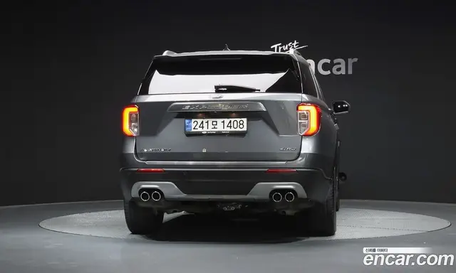 Ford Explorer 2022 3.0 автомат (гидро), миниатюра 4 Ford Explorer 2022 3.0 автомат (гидро), миниатюра 4