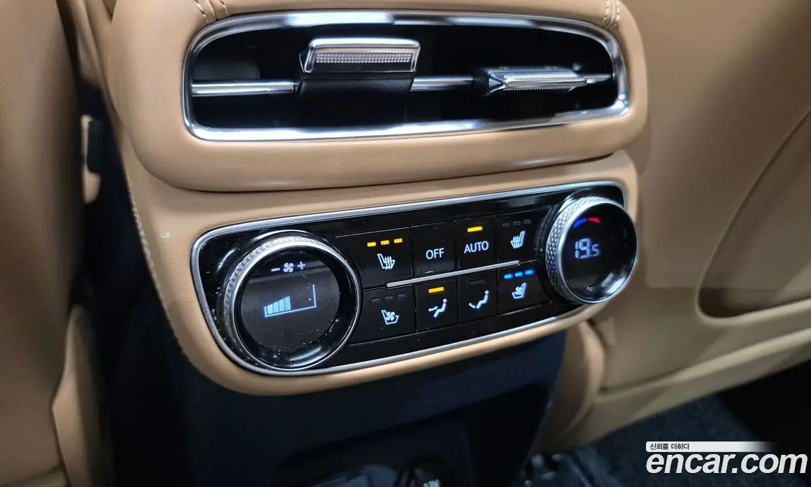 Genesis GV80 2023 3.5 автомат (гидро), фото 16 Genesis GV80 2023 3.5 автомат (гидро), фото 16