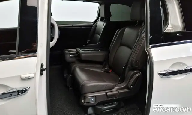 Honda Odyssey 2018 3.5 автомат (гидро), миниатюра 11 Honda Odyssey 2018 3.5 автомат (гидро), миниатюра 11