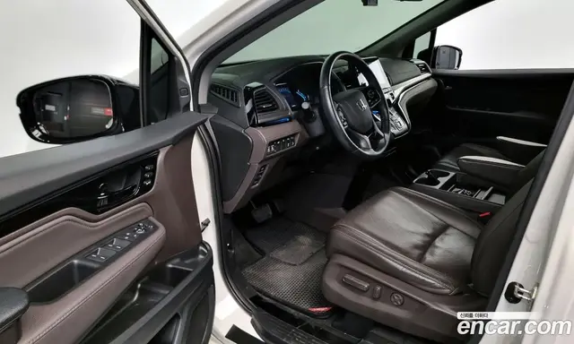 Honda Odyssey 2018 3.5 автомат (гидро), миниатюра 10 Honda Odyssey 2018 3.5 автомат (гидро), миниатюра 10