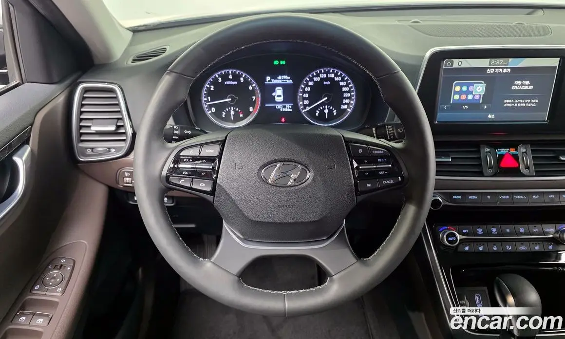 Hyundai Grandeur 2017 2.4 автомат (гидро), фото 13