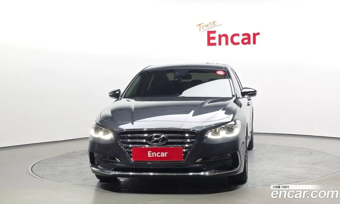 Hyundai Grandeur 2017 2.4 автомат (гидро), фото 3