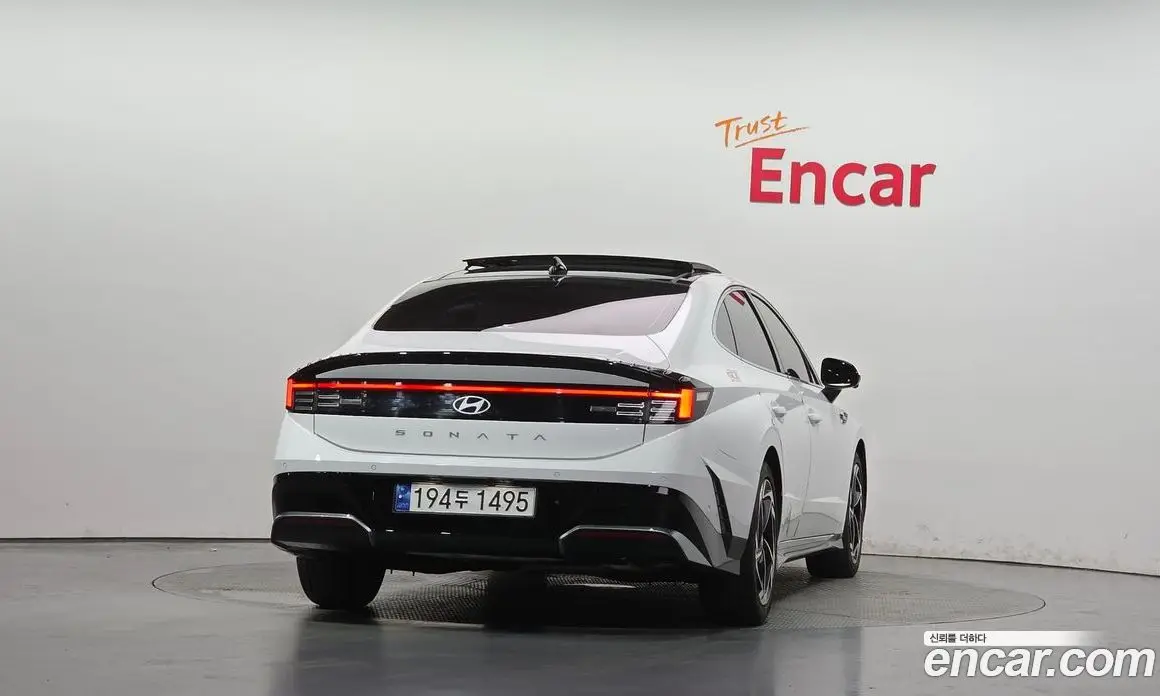 Hyundai Sonata 2023 1.6 автомат (гидро), фото 4 Hyundai Sonata 2023 1.6 автомат (гидро), фото 4