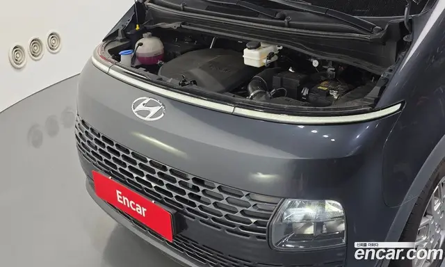 Hyundai Staria 2023 2.2 автомат (гидро), миниатюра 6