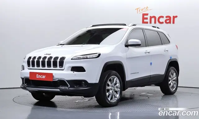 Jeep Cherokee, 2015, 156 759 км