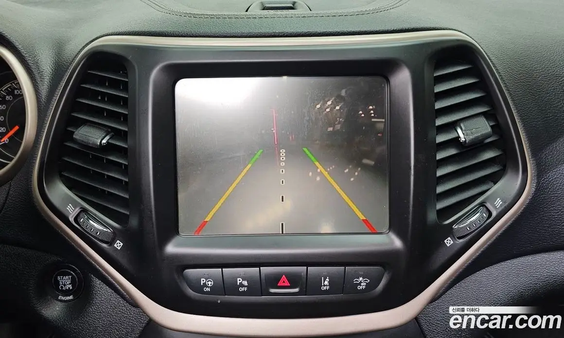 Jeep Cherokee 2015 2.0 автомат (гидро), фото 15