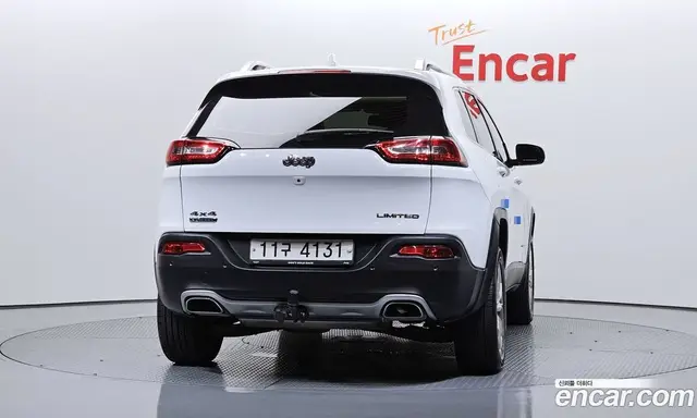 Jeep Cherokee 2015 2.0 автомат (гидро), миниатюра 4