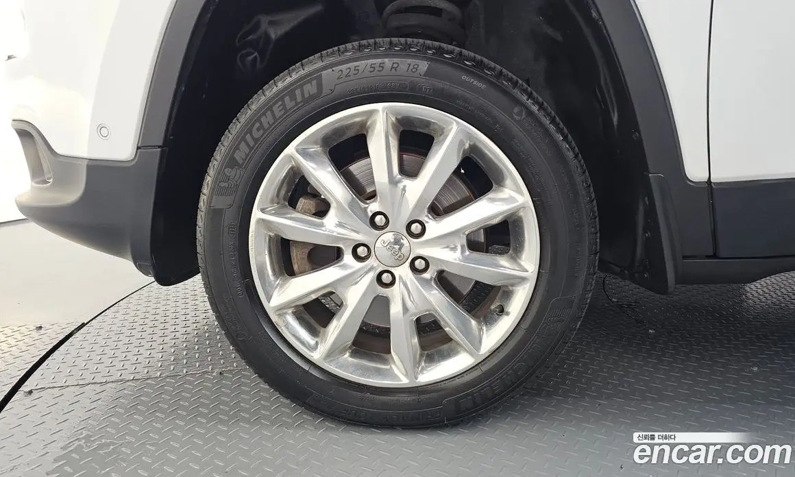 Jeep Cherokee 2015 2.0 автомат (гидро), фото 5