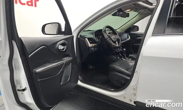 Jeep Cherokee 2015 2.0 автомат (гидро), миниатюра 10