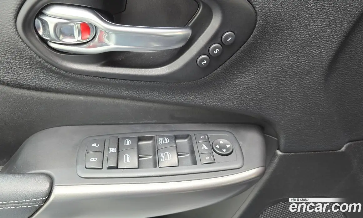 Jeep Cherokee 2021 2.4 автомат (гидро), фото 14 Jeep Cherokee 2021 2.4 автомат (гидро), фото 14