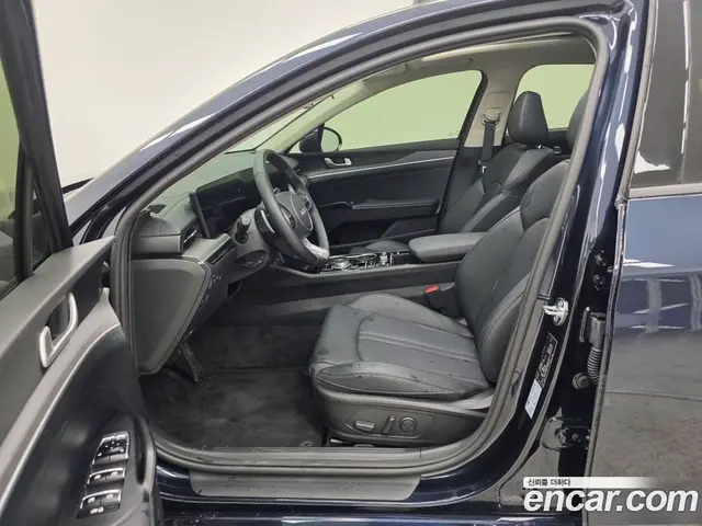 Kia K5 (Optima) 2026 2.0 автомат (гидро), миниатюра 9 Kia K5 (Optima) 2026 2.0 автомат (гидро), миниатюра 9