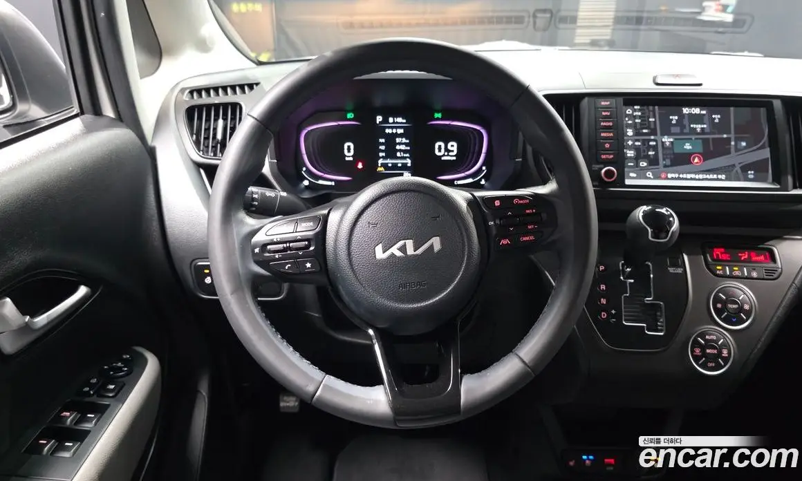 Kia Ray 2023 1.0 автомат (гидро), фото 13