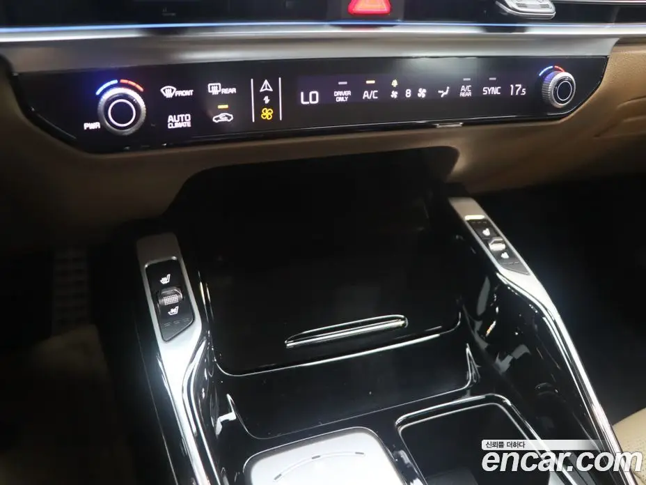Kia Sorento 2025 1.6 автомат (гидро), фото 17