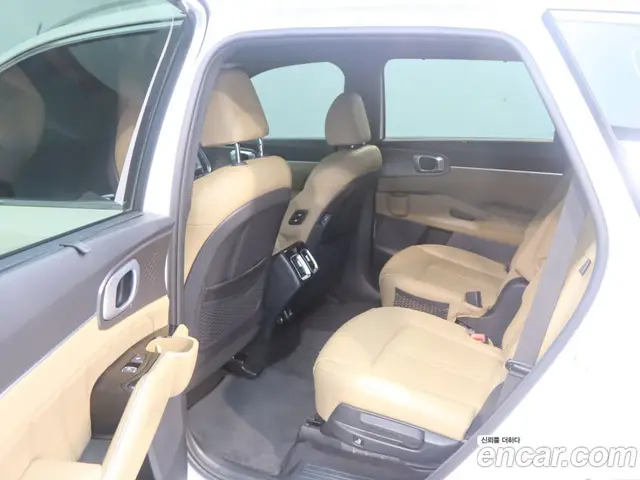 Kia Sorento 2025 1.6 автомат (гидро), миниатюра 10