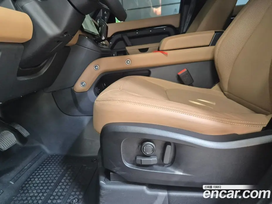 Land Rover Defender 2026 3.0 автомат (гидро), фото 14