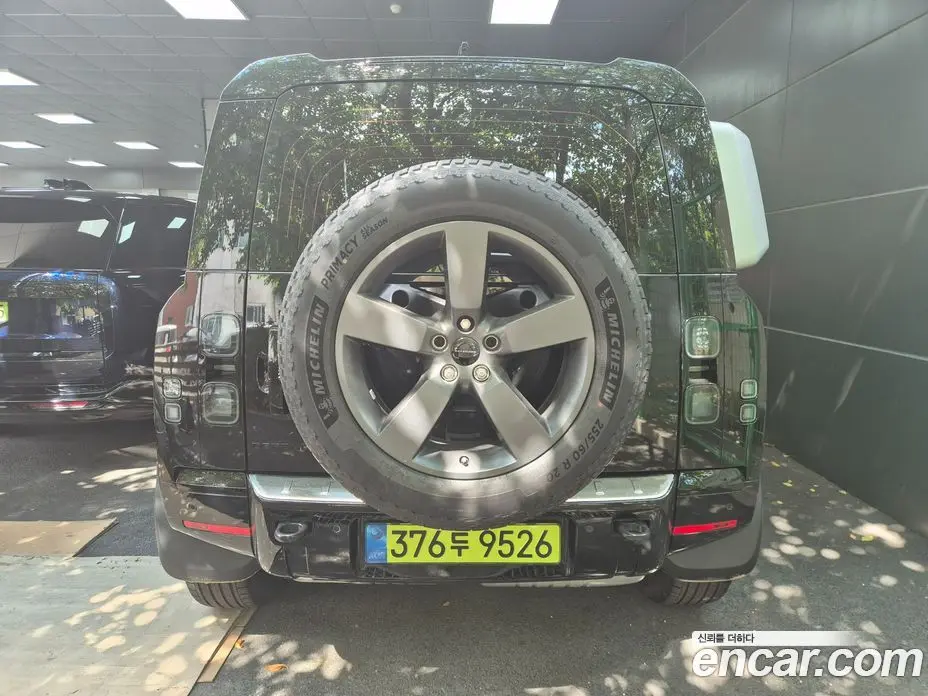 Land Rover Defender 2026 3.0 автомат (гидро), фото 3