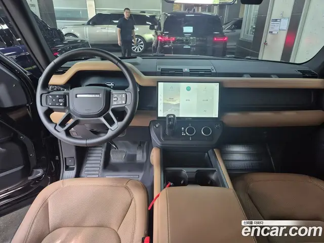 Land Rover Defender 2026 3.0 автомат (гидро), миниатюра 5