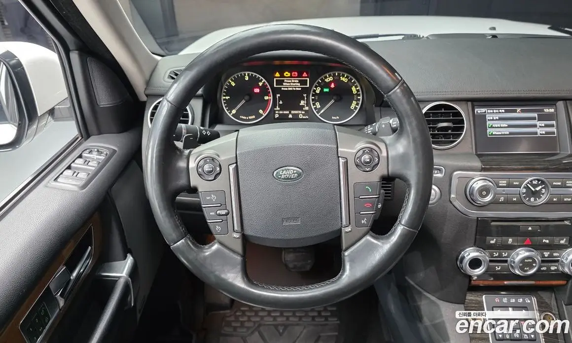 Land Rover Discovery 2015 3.0 автомат (гидро), фото 13 Land Rover Discovery 2015 3.0 автомат (гидро), фото 13