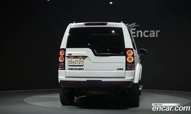 Land Rover Discovery 2015 3.0 автомат (гидро), миниатюра 4 Land Rover Discovery 2015 3.0 автомат (гидро), миниатюра 4