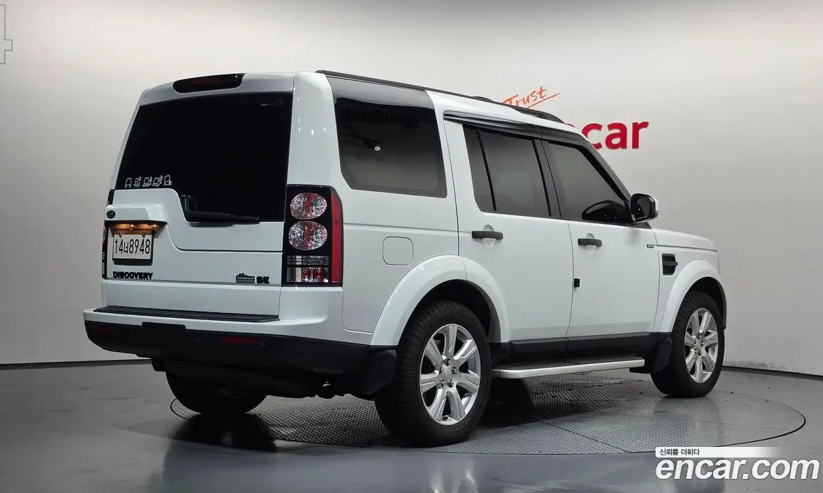 Land Rover Discovery 2016 3.0 автомат (гидро), фото 2 Land Rover Discovery 2016 3.0 автомат (гидро), фото 2