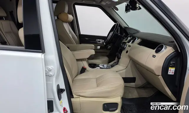 Land Rover Discovery 2016 3.0 автомат (гидро), миниатюра 11 Land Rover Discovery 2016 3.0 автомат (гидро), миниатюра 11