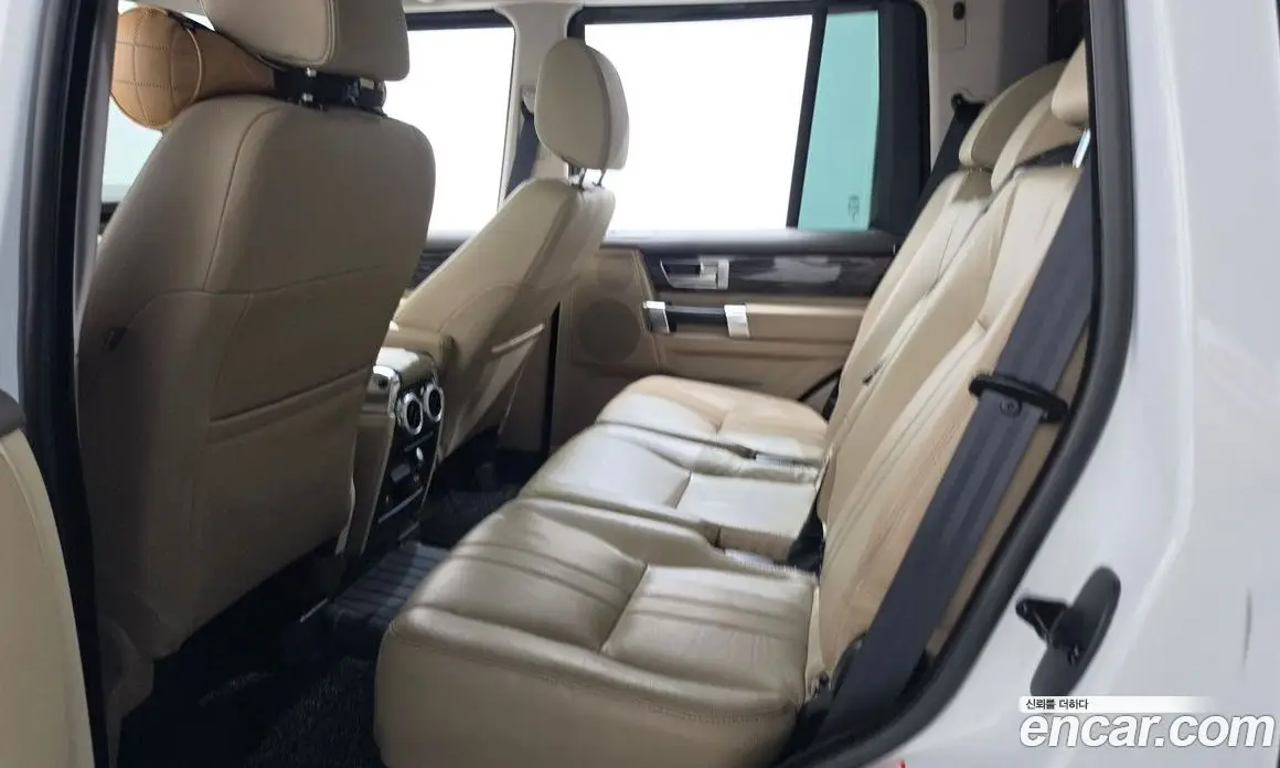 Land Rover Discovery 2016 3.0 автомат (гидро), фото 12 Land Rover Discovery 2016 3.0 автомат (гидро), фото 12
