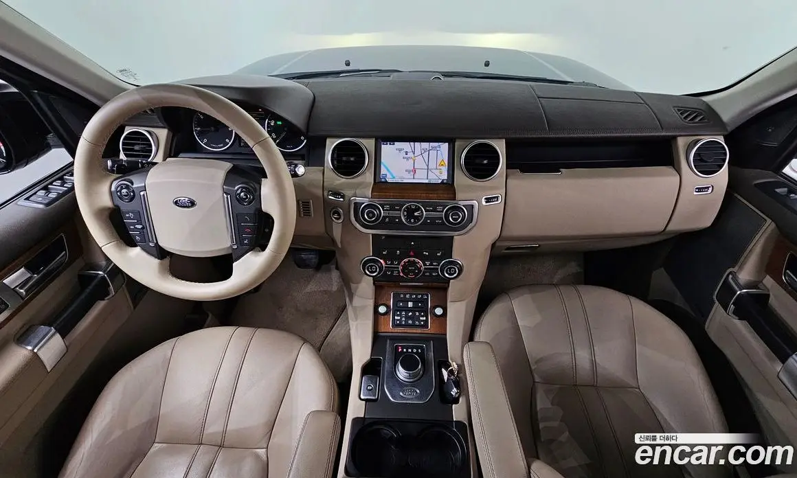 Land Rover Discovery 2016 3.0 автомат (гидро), фото 7
