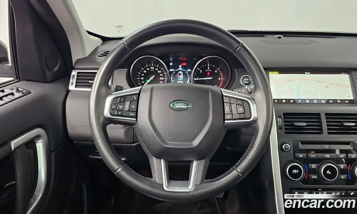 Land Rover Discovery Sport 2017 2.0 автомат (гидро), фото 13