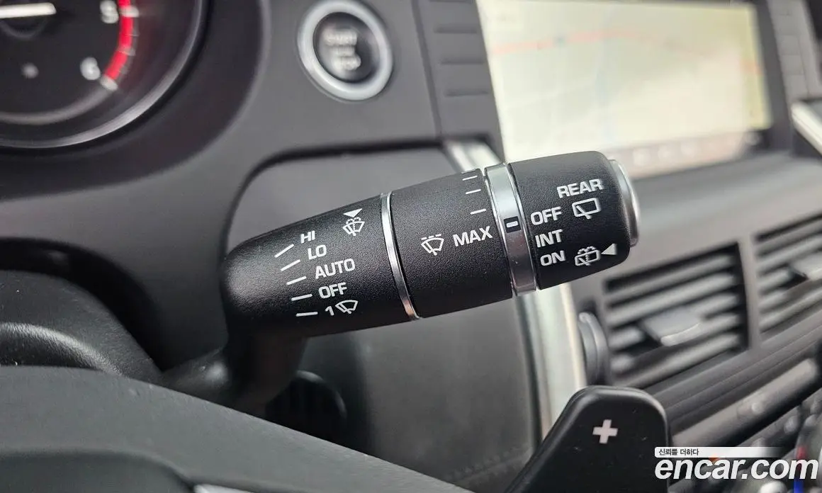 Land Rover Discovery Sport 2017 2.0 автомат (гидро), фото 17