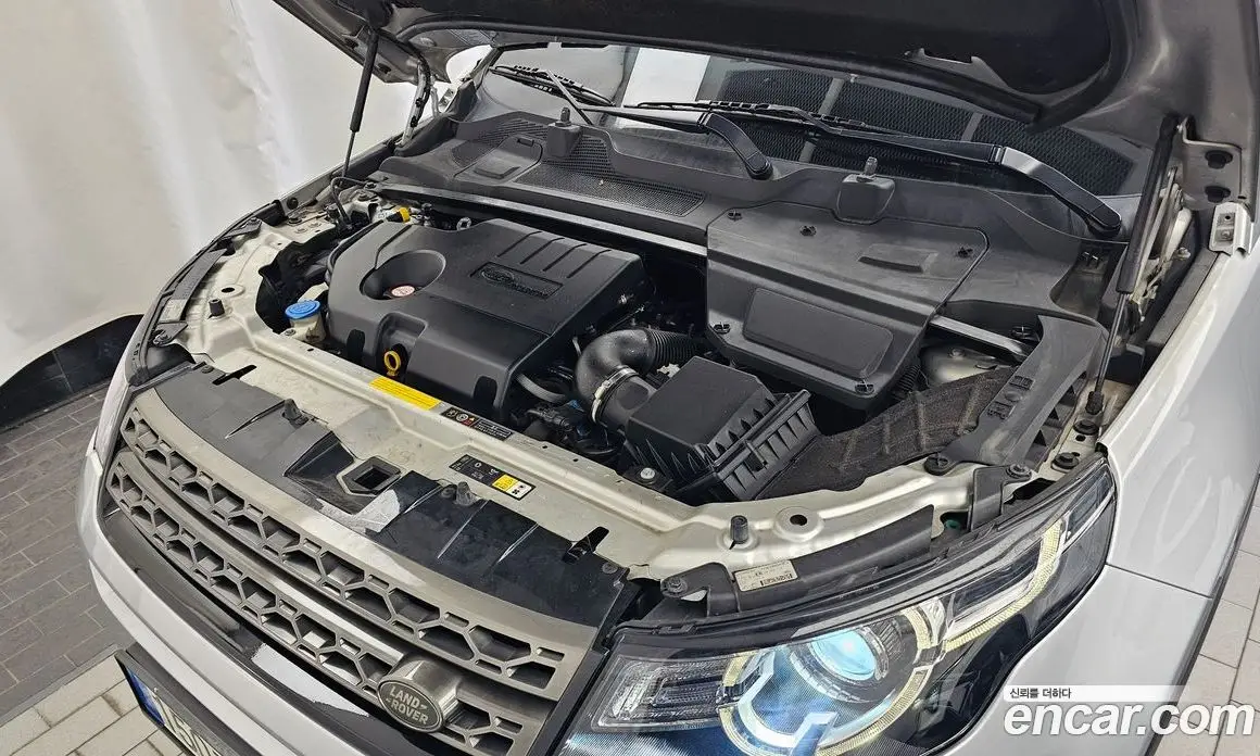 Land Rover Discovery Sport 2017 2.0 автомат (гидро), фото 6