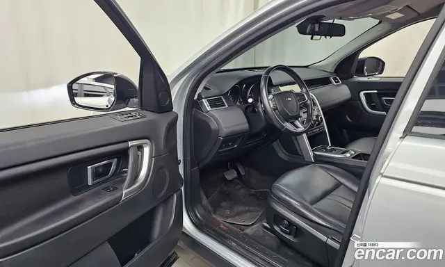 Land Rover Discovery Sport 2017 2.0 автомат (гидро), миниатюра 10