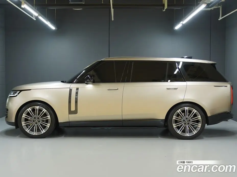 Land Rover Range Rover 2024 4.4 автомат (гидро), фото 2 Land Rover Range Rover 2024 4.4 автомат (гидро), фото 2