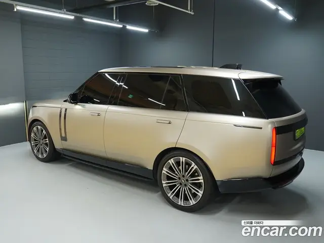 Land Rover Range Rover 2024 4.4 автомат (гидро), миниатюра 7 Land Rover Range Rover 2024 4.4 автомат (гидро), миниатюра 7