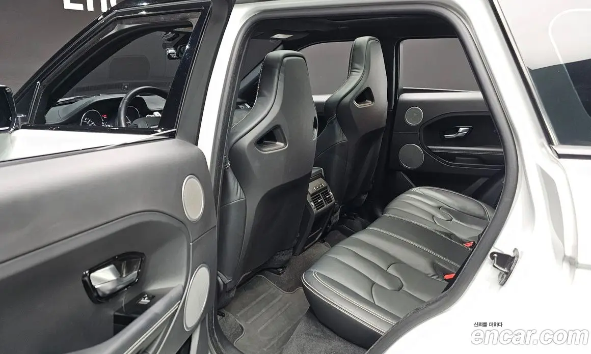 Land Rover Range Rover Evoque 2014 2.2 автомат (гидро), фото 11