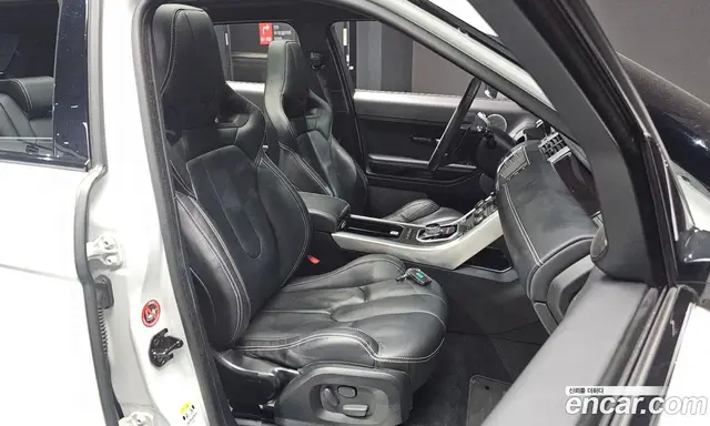 Land Rover Range Rover Evoque 2014 2.2 автомат (гидро), миниатюра 12