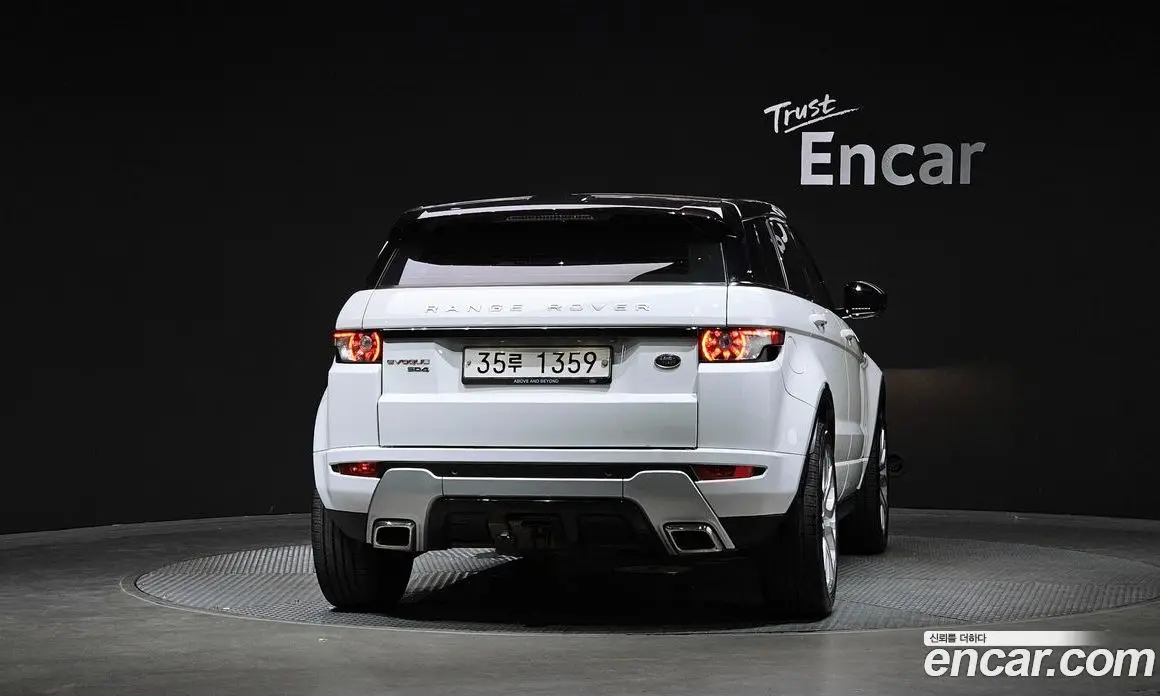 Land Rover Range Rover Evoque 2014 2.2 автомат (гидро), фото 4