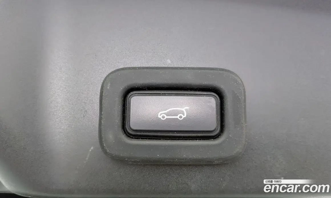Land Rover Range Rover Evoque 2021 2.0 автомат (гидро), фото 16