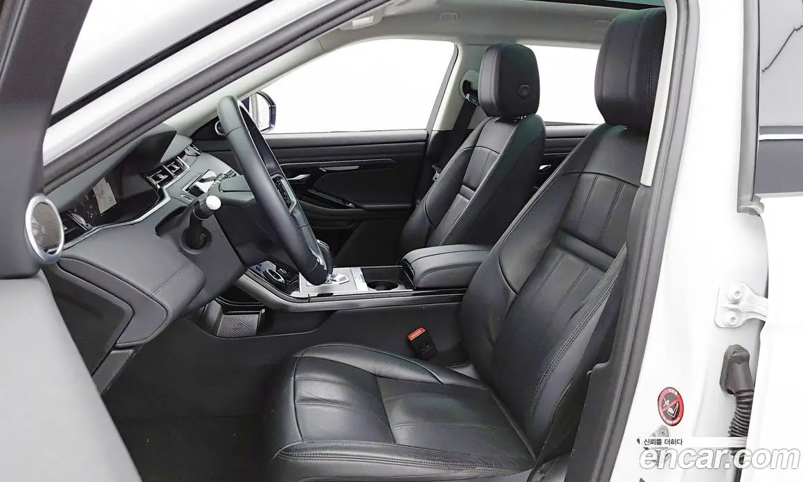 Land Rover Range Rover Evoque 2021 2.0 автомат (гидро), фото 17