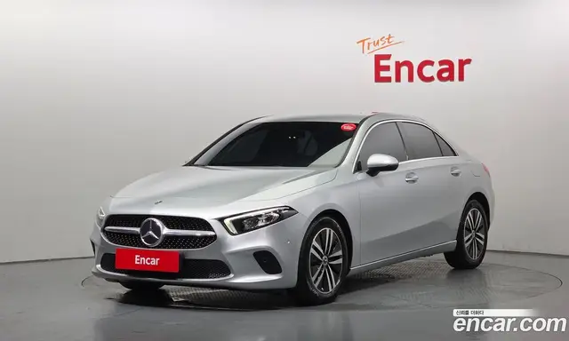Mercedes-Benz A-Class, 2021, 73 443 км