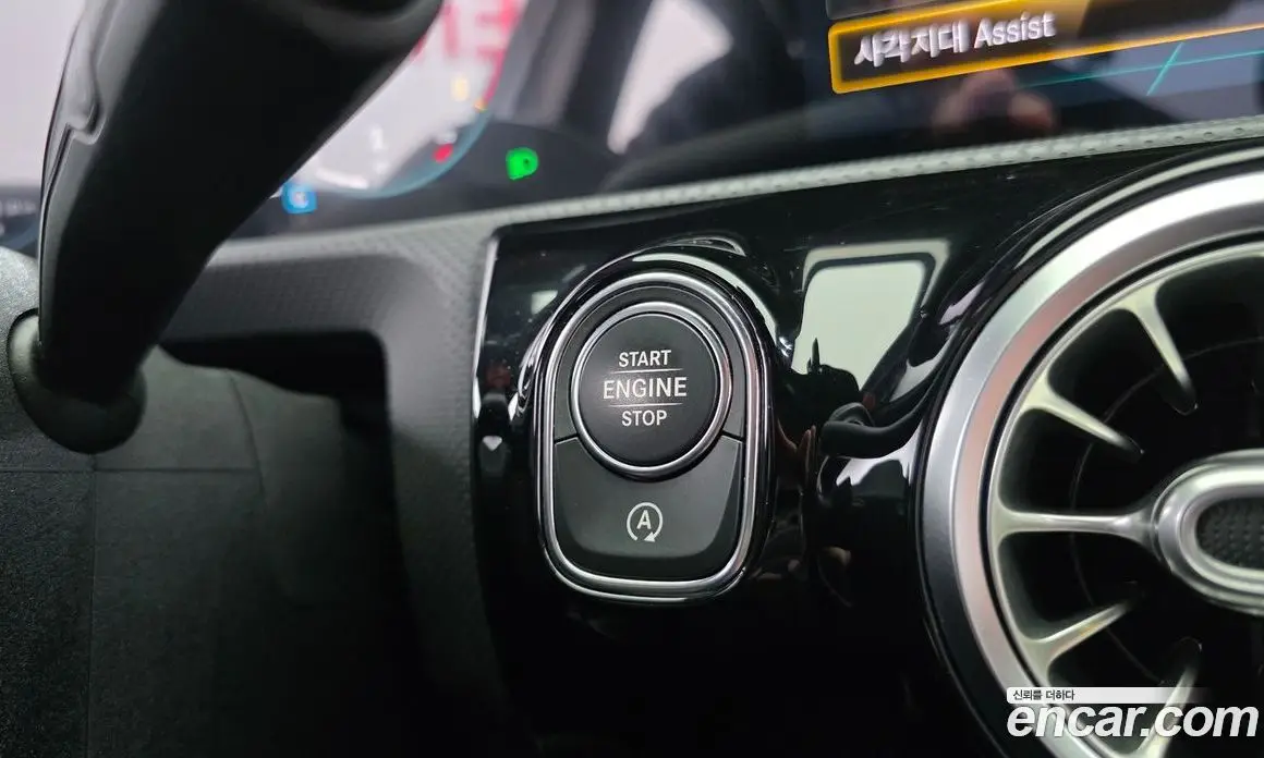 Mercedes-Benz A-Class 2021 1.9 автомат (гидро), фото 16