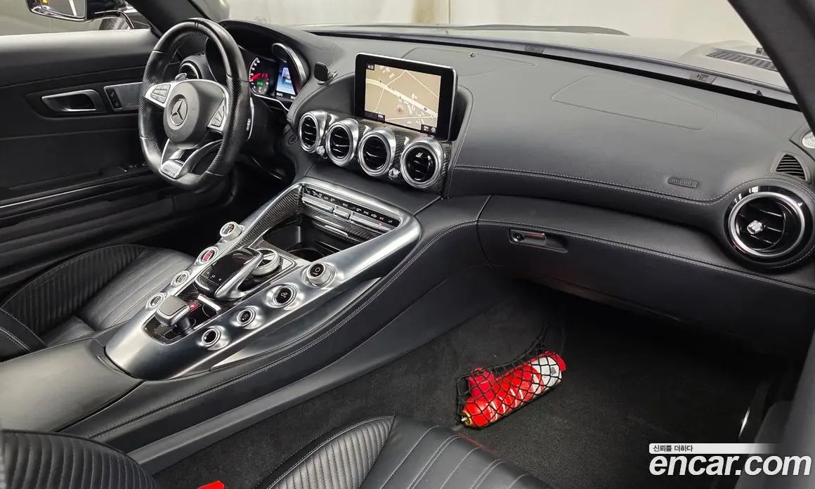 Mercedes-Benz AMG GT 2016 4.0 автомат (гидро), фото 7 Mercedes-Benz AMG GT 2016 4.0 автомат (гидро), фото 7