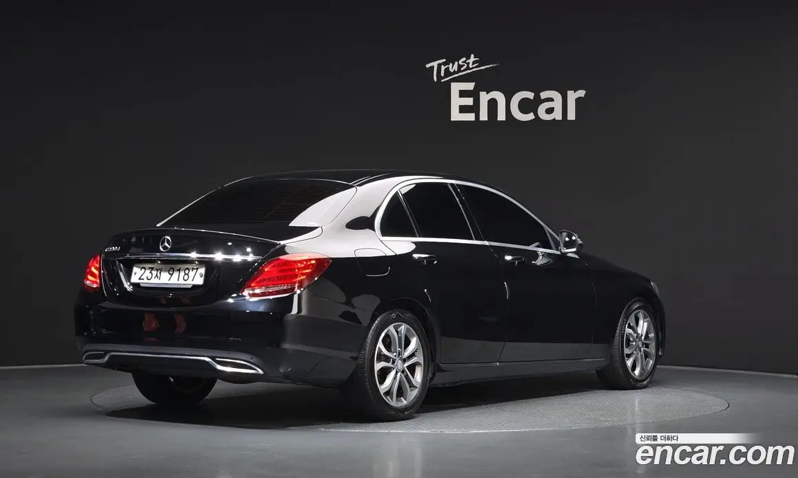 Mercedes-Benz C-Class 2017 2.1 автомат (гидро), фото 2 Mercedes-Benz C-Class 2017 2.1 автомат (гидро), фото 2