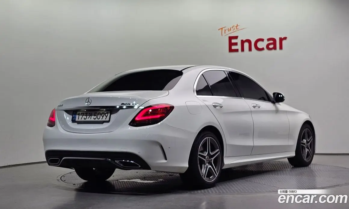 Mercedes-Benz C-Class 2021 2.0 автомат (гидро), фото 2 Mercedes-Benz C-Class 2021 2.0 автомат (гидро), фото 2