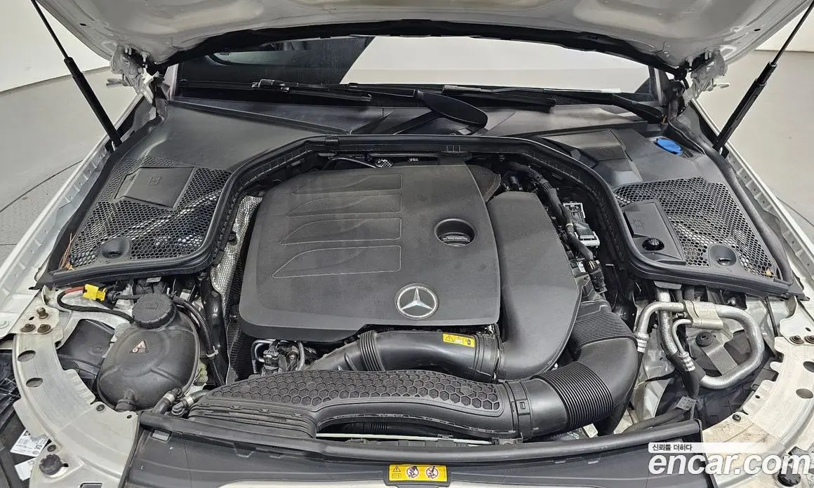 Mercedes-Benz C-Class 2021 2.0 автомат (гидро), фото 6 Mercedes-Benz C-Class 2021 2.0 автомат (гидро), фото 6