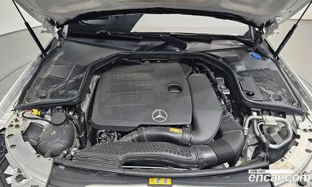 Mercedes-Benz C-Class 2021 2.0 автомат (гидро), миниатюра 6 Mercedes-Benz C-Class 2021 2.0 автомат (гидро), миниатюра 6