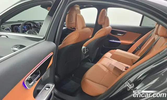 Mercedes-Benz C-Class 2025 2.0 автомат (гидро), миниатюра 12